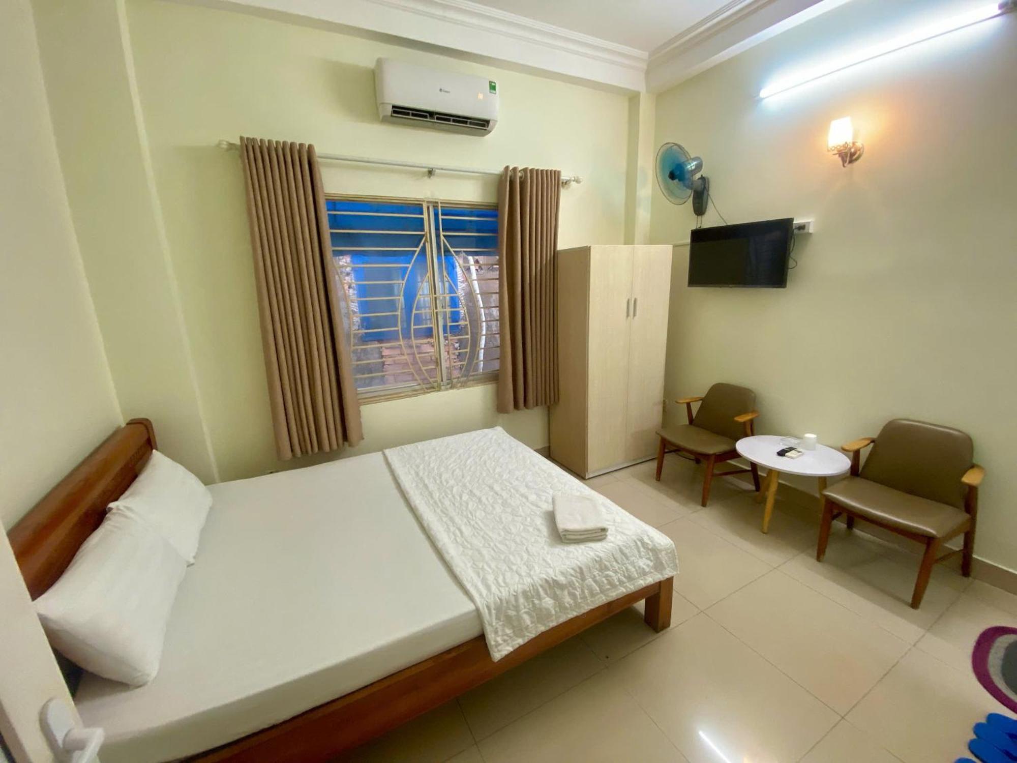 Khach San Anh Thu Hotel โฮจิมินห์ซิตี้ ภายนอก รูปภาพ